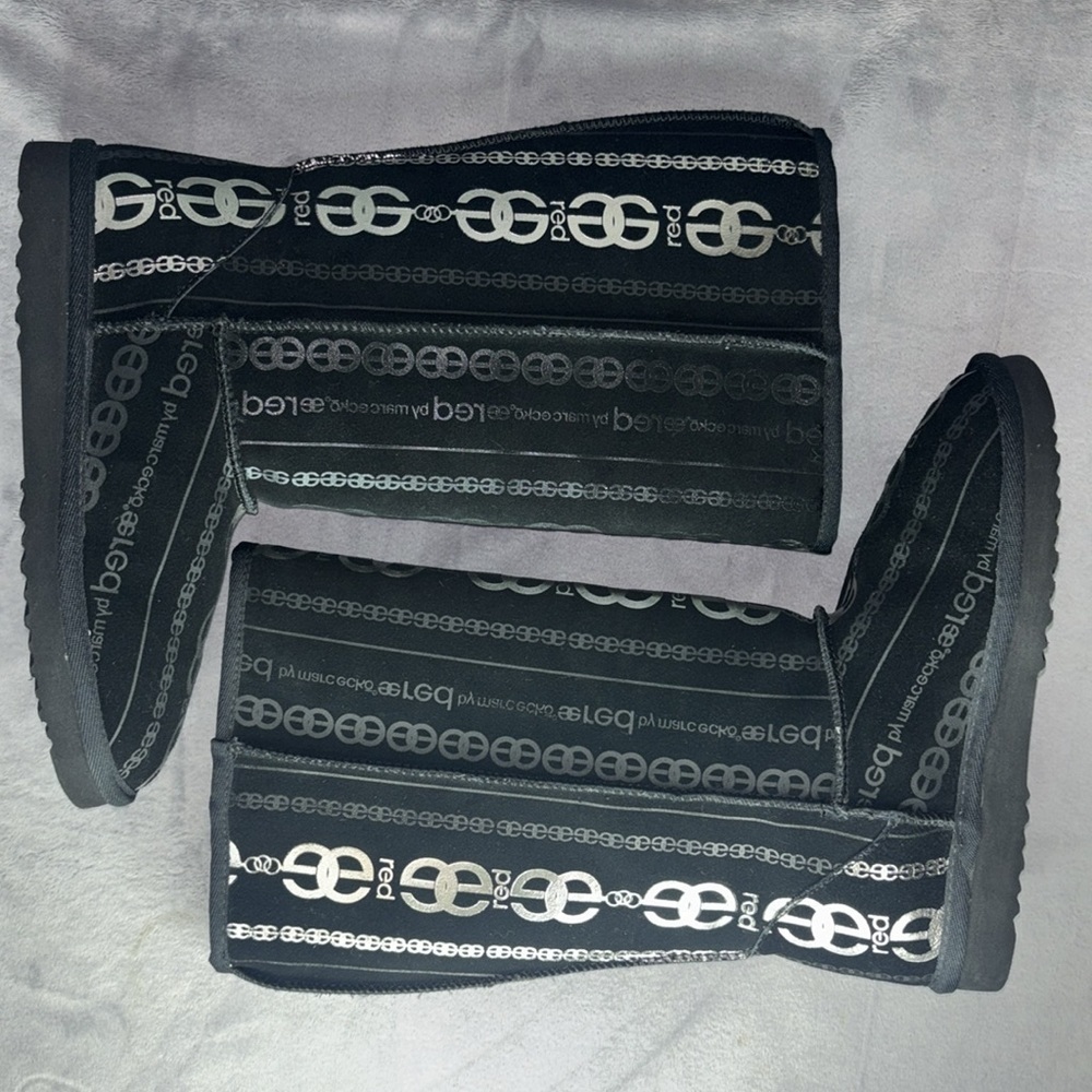 Red By Marc Ecko Boots Size: 8 - image 8